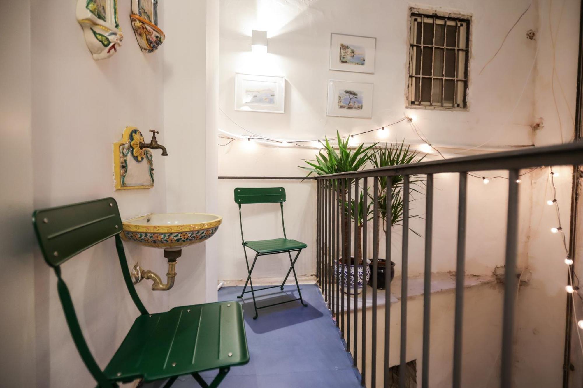 Alma De Chiaja - Design Suites & Apartments 那不勒斯 外观 照片