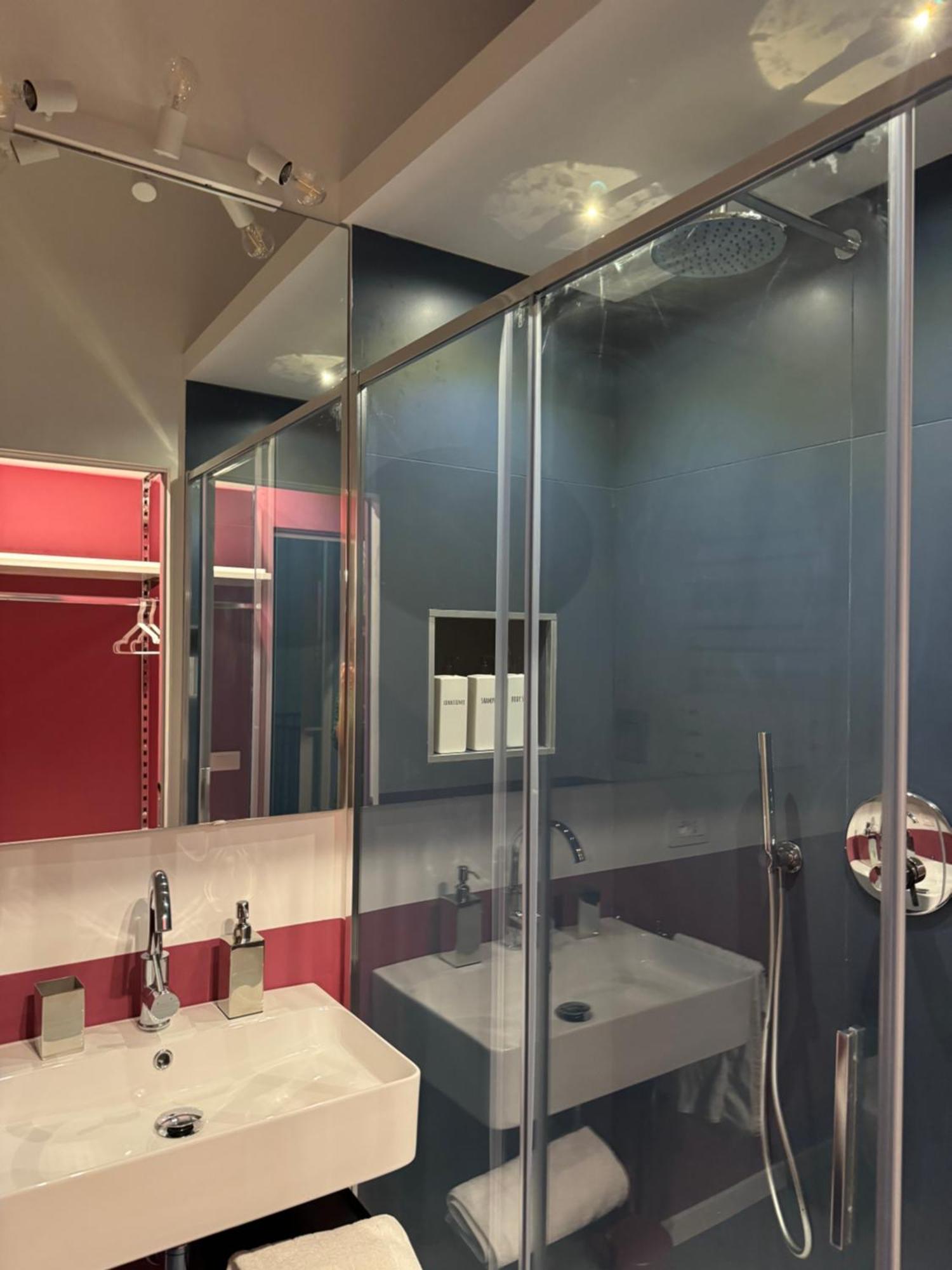 Alma De Chiaja - Design Suites & Apartments 那不勒斯 外观 照片